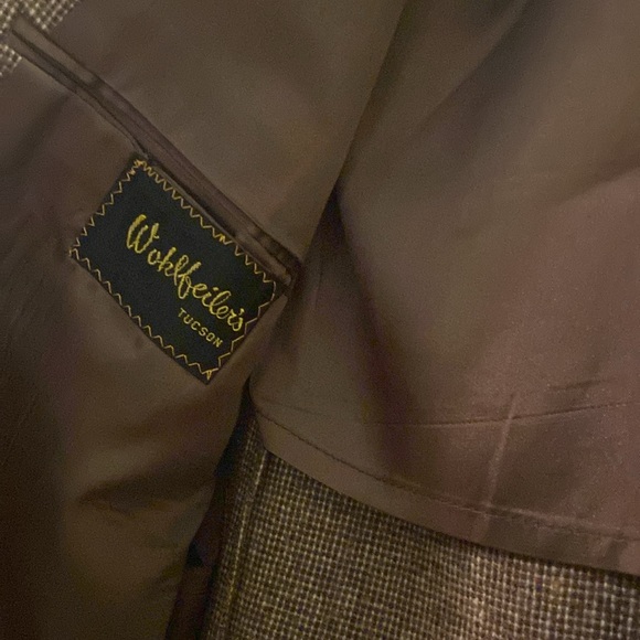 Wohlfeiler’s Tucson Vintage Tweed Blazer - Picture 13 of 16